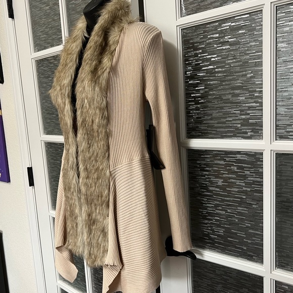 NWT Absolutely Famous Cardigan - Picture 3 of 13